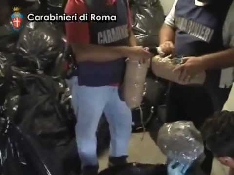 Garage pieno di marijuana scoperto dai Carabinieri