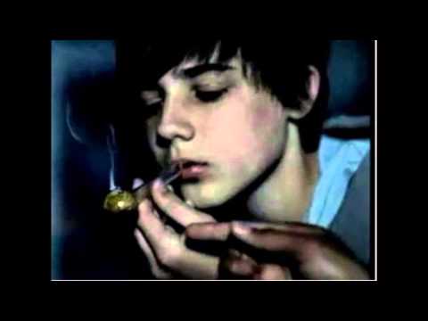 Video: Justin Bieber CAUGHT SMOKING POT!