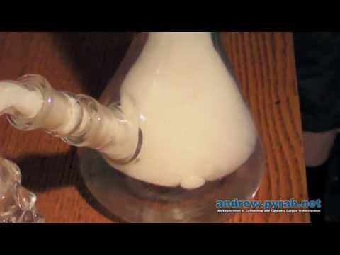 Smoke Session - Bong Hits In Amsterdam June 2013 (Amsterdam Weed Review)