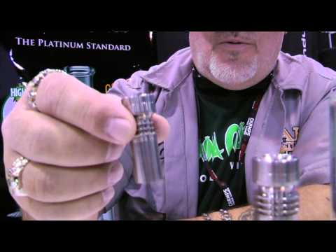 Champs Show Dab Essentials - La Fumo Pipe