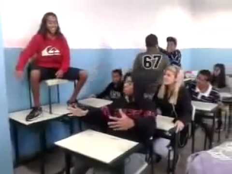 Foi brincar de onibus olha no que deu