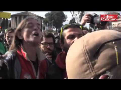 Pannella contestatoal corteo pro cannabis: 