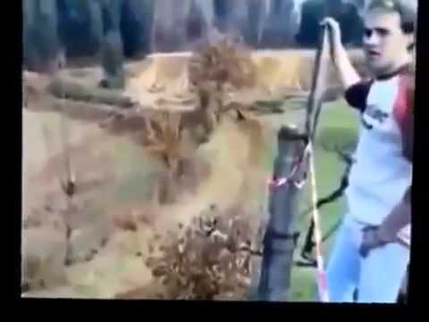 Videos engraçados, acidentes de moto compilation! Pegadinhas Cacetadas Sustos Tombos de Moto Fails P