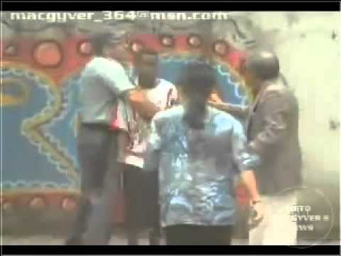 Pegadinha da máquina de fazer dinheiro! Videos engraçados! Funny videos! Funniest compilation! Brazi