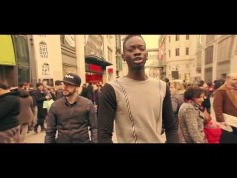 Bibi - C'est pas facile (Clip officiel)